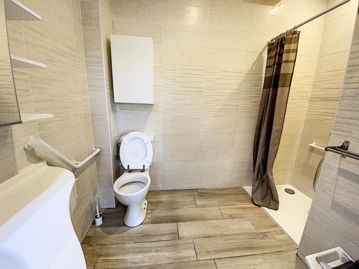 Apartmán F2 "Le Parc" Clim, Wifi, Pmr Balaruc-les-Bains Exteriér fotografie